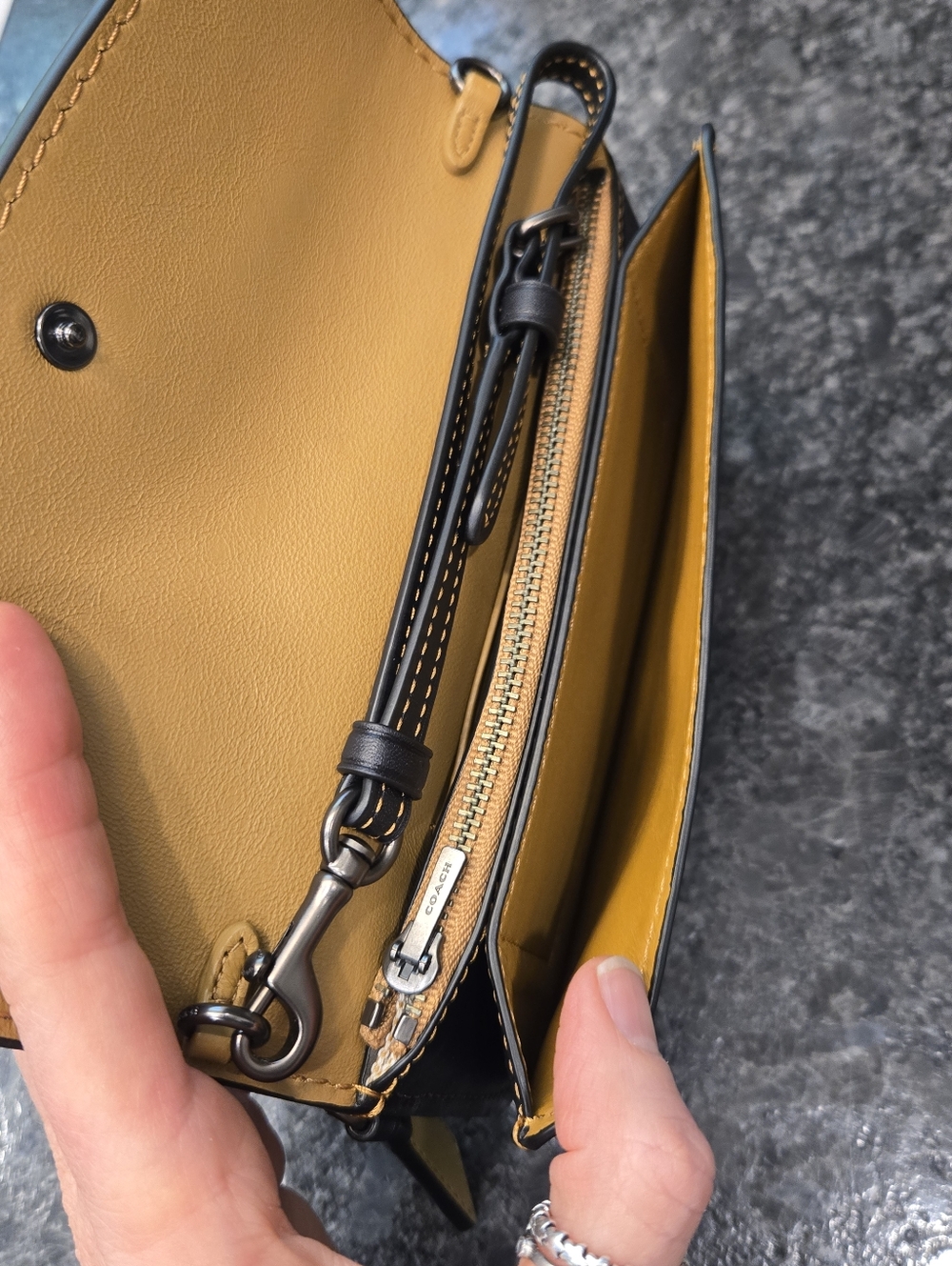 Coach Black Leather Glovetan Clutch - Picture 6 of 9